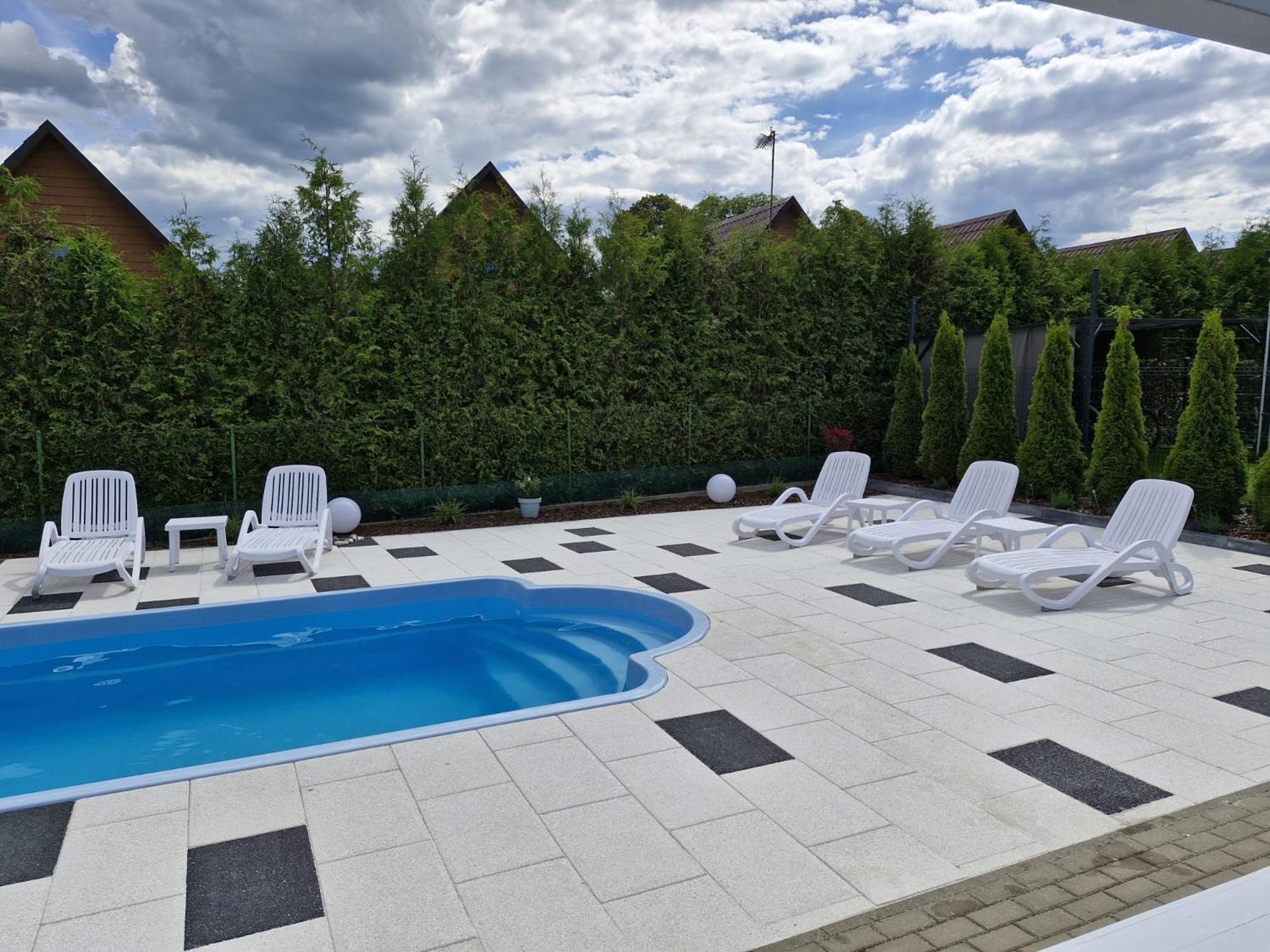 A&M Apartamenty Łukęcin Exteriör bild